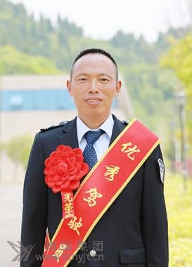 02.jpg